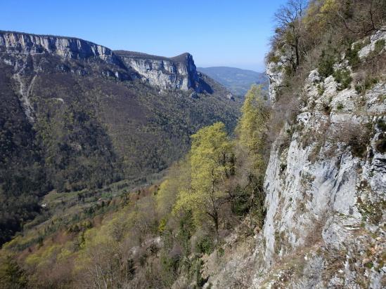 Au début de la portion chahutée qui donne accès au pas du Pas