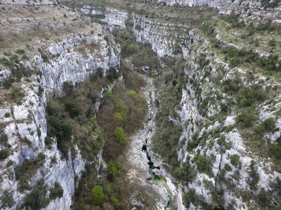 Les gorges de l'Artuby vues depuis le tablier du pont