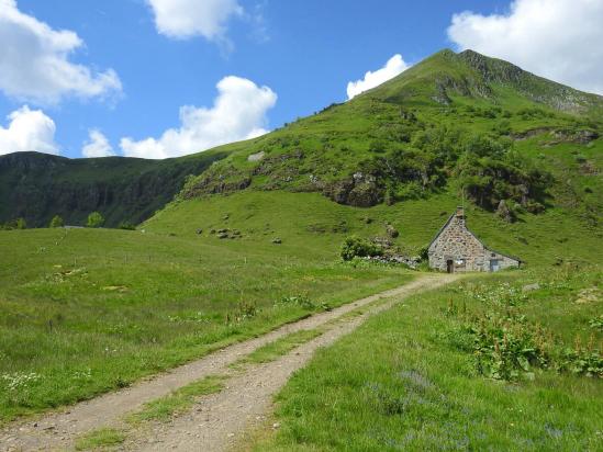 Le buron d'Eylac au pied du Puy Mary