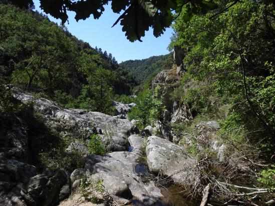 Entre Bas Praly et Reynier, la vallée de la Dunière