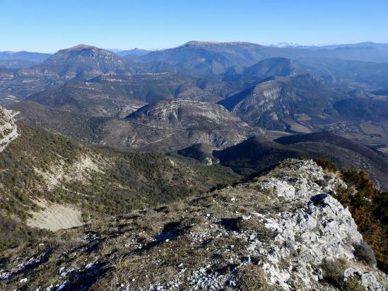 Au sommet du Cougoir (Couspeau, Miélandre, Servelle, Angele, plateau de Bure)