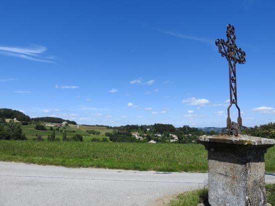 Le calvaire de Larzailler à l'approche d'Alboussière