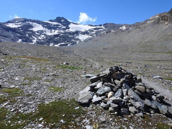 Sur le vallon des Fours (au fond, Méan Martin)