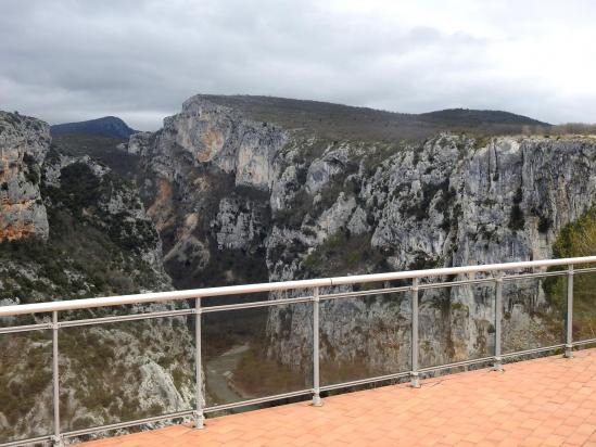 Vue panoramique depuis la terrasse de l'auberge des Cavaliers