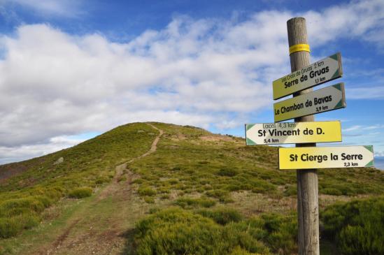 Au pied du serre de Leyrier