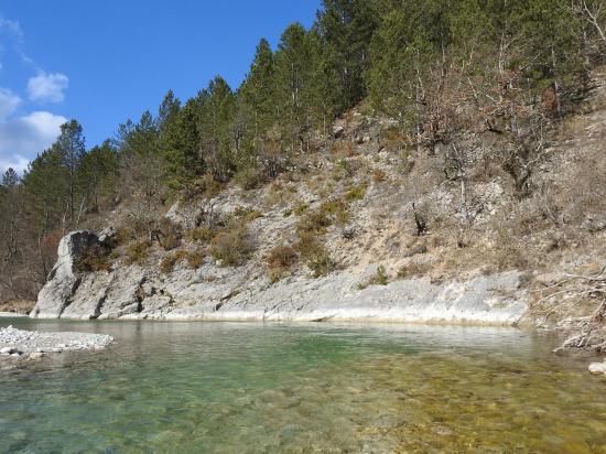 En bord de la Roanne, le gué du Colombier