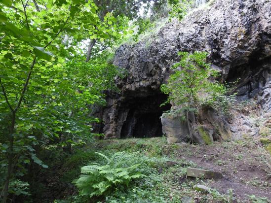 Les grottes de Cuzers