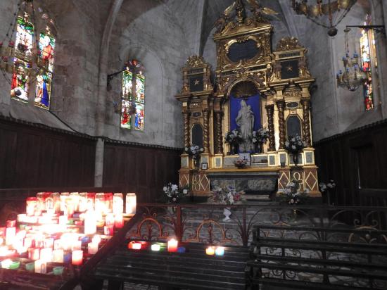 Dans la chapelle Notre-Dame de Beauvoir