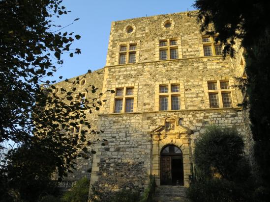 Le château d'Alba-la-Romaine