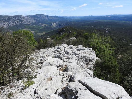 Sur la crête sommitale du Monthaut