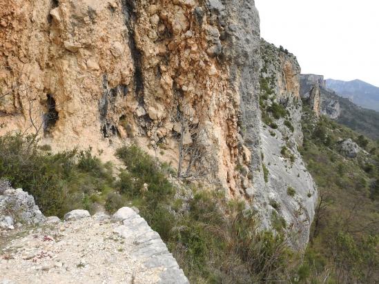 Sur la voie romaine entre la Baisse de Courchon et Moustiers