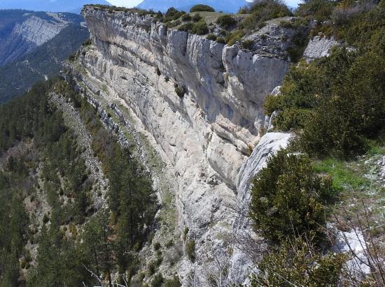 Les falaises de Serre Chauviere