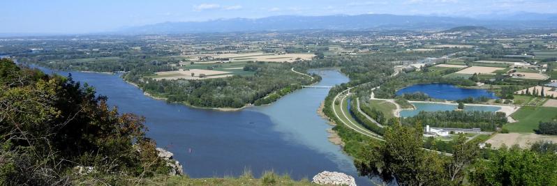 la confluence Rhône - Drôme vue depuis le Couvent des Chèvres