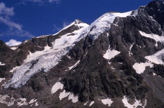 Le glacier de Tombe-Murée vu depuis le sentier de descente du refuge Adèle Planchard