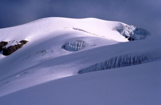 Sur le glacier des Glaciers au pied du Dôme des Glaciers