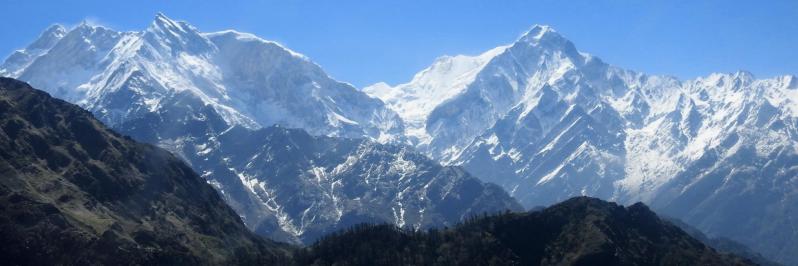 Le Fang (Annapurna I) et l'Annapurna S vus depuis l'avion à hauteur de Khopra danda