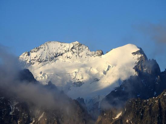 La Barre des Ecrins vue depuis le refuge Adèle Planchard