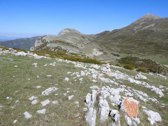 Le vallon de Prau avec La Coudole et le Mourre de Chanier