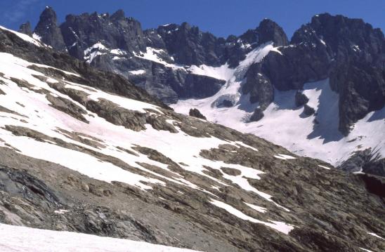 Descente du col du Replat côté Etançons (les arêtes de la Meije)