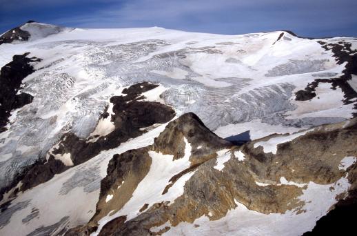 Depuis le glacier le la Roche Ferran, vue sur les Dômes de la Vanoise
