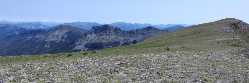Arrivée sur la baisse à 1803m pour un panorama sans entraves vers les Ecrins