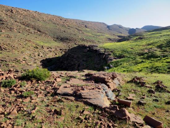 Sur le plateau du Yagour entre les azibs Amdouz et les azibs Arboni Irkane