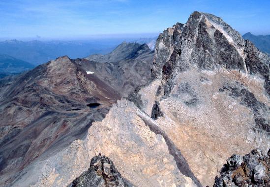 Le pic du Thabor vu du sommet du Mont Thabor