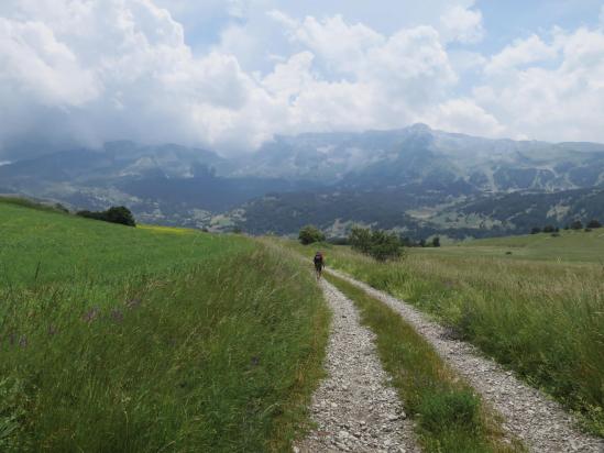 Dans la descente sur Saint-Etienne-en-Dévoluy