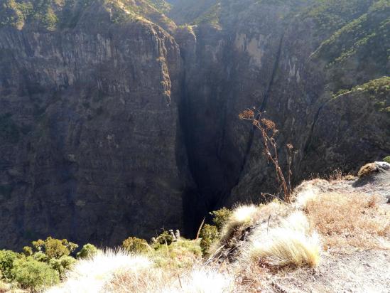 La chute de la rivière Jinbar