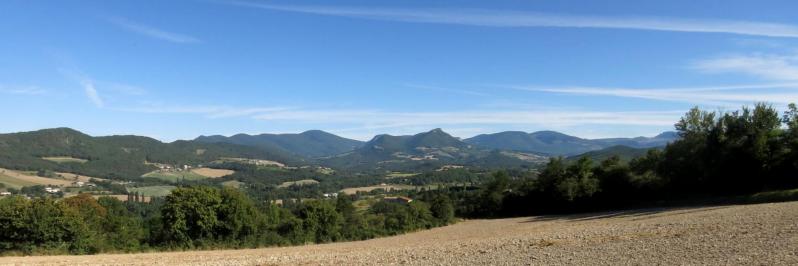 Depuis Mirabel, panoramique sur la vallée de la Gervanne