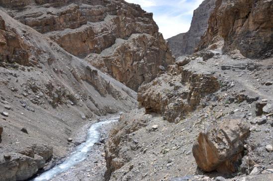 Descente dans les gorges de la Parilungbi chu