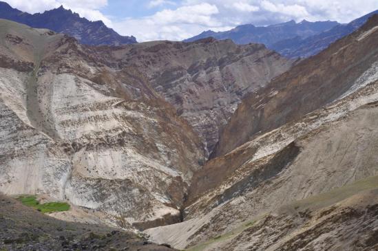 Entre Lingshed et Yulchung, la gorge de Kyumpata