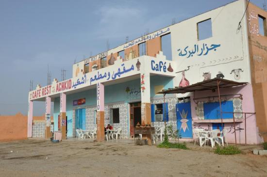 Bagdad café à Timezgadiouine