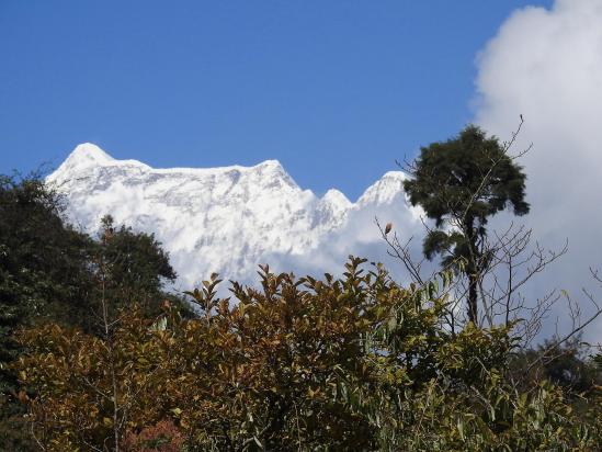 Lors du franchissement du col de Deorali, vue panoramique sur le Gurja himal