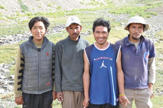 Jigmet, Donichen, Angchuk et Minup, la dream team des 43 jours de trek !