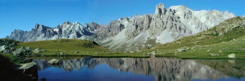 Le lac Long à la sortie du vallon de Muande