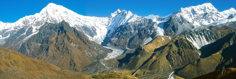 La chaîne de montagnes du Langtang vue de Ngegang kharka