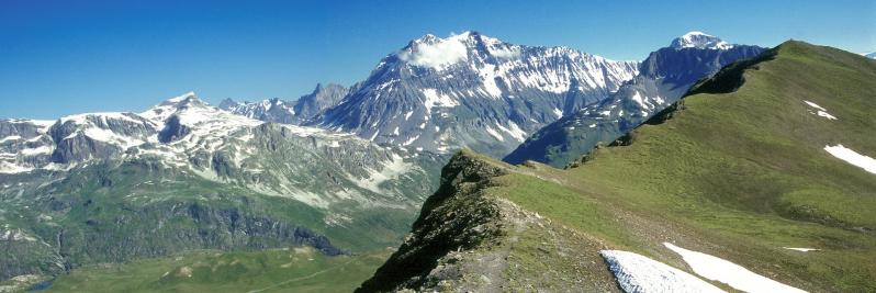 Grande Casse et Grande Motte vus depuis le col de Lanserlia