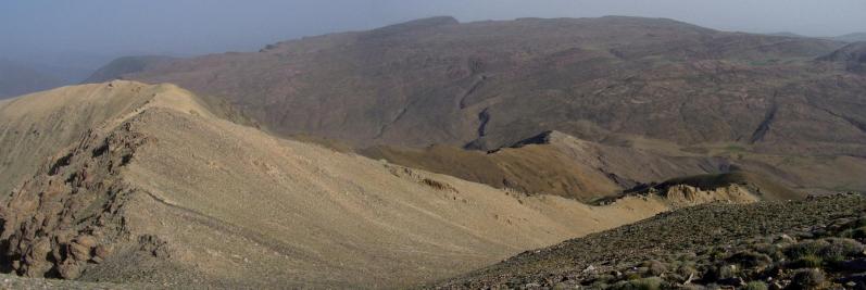 Le plateau du Yagour vu depuis l'arête N de l'adrar Meltsène