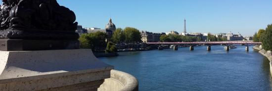 Le pont des Arts vu depuis le pont Neuf (Paris)